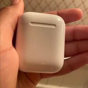 Apple AirPods Charging Case First Generation